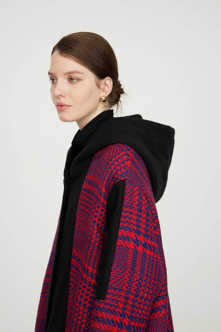 Lässiger Mantel aus gespleißter Wolle mit Gittermuster