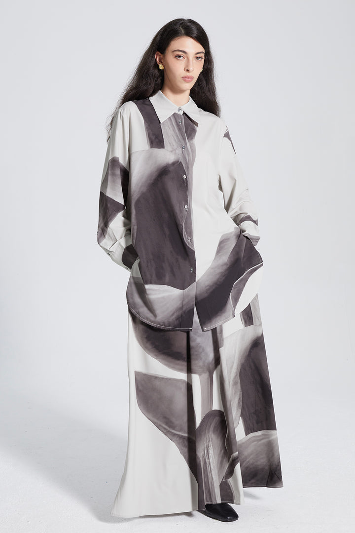 Conjunto de saia com estampa de tinta média