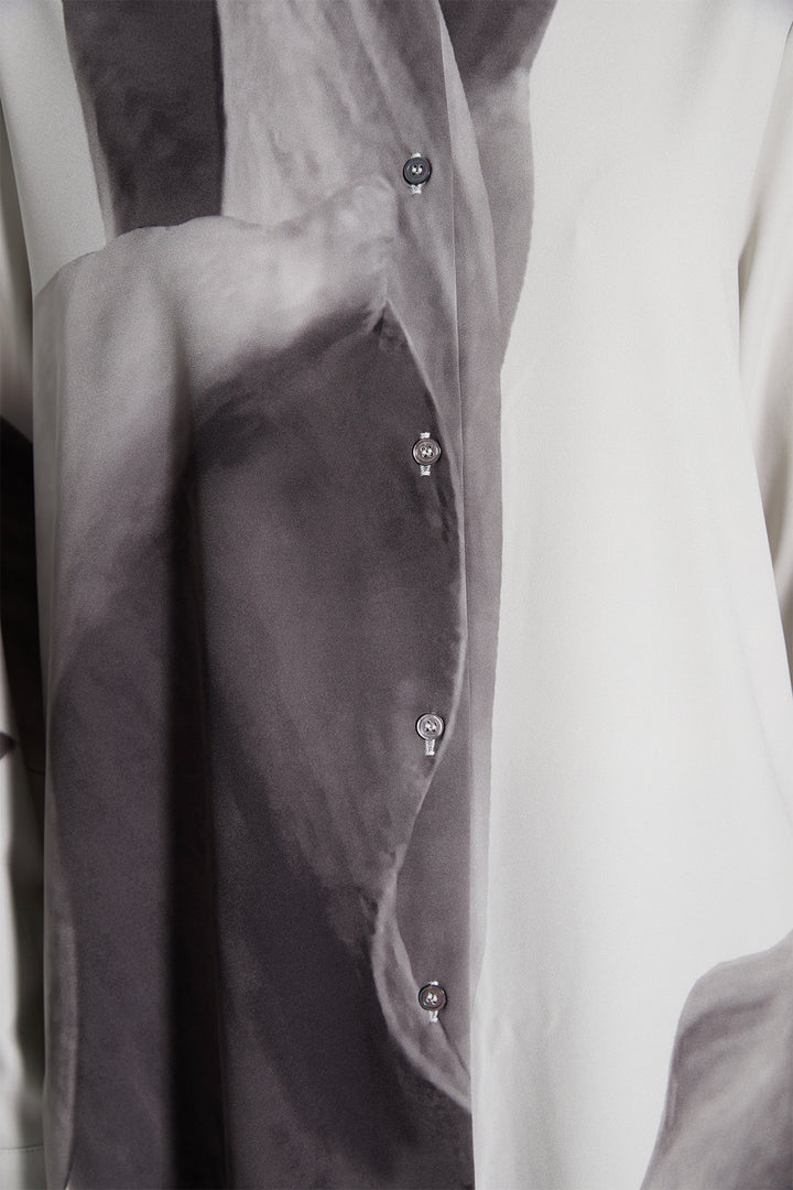 Conjunto de saia com estampa de tinta média