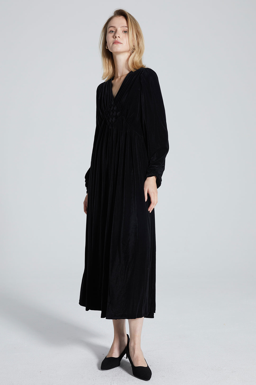 Meghan V-Neck Woven Dress