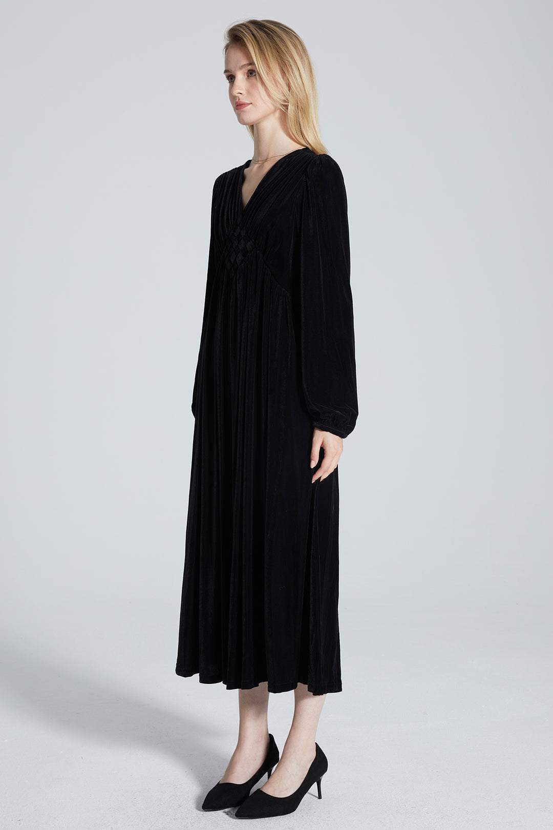 Meghan V-Neck Woven Dress