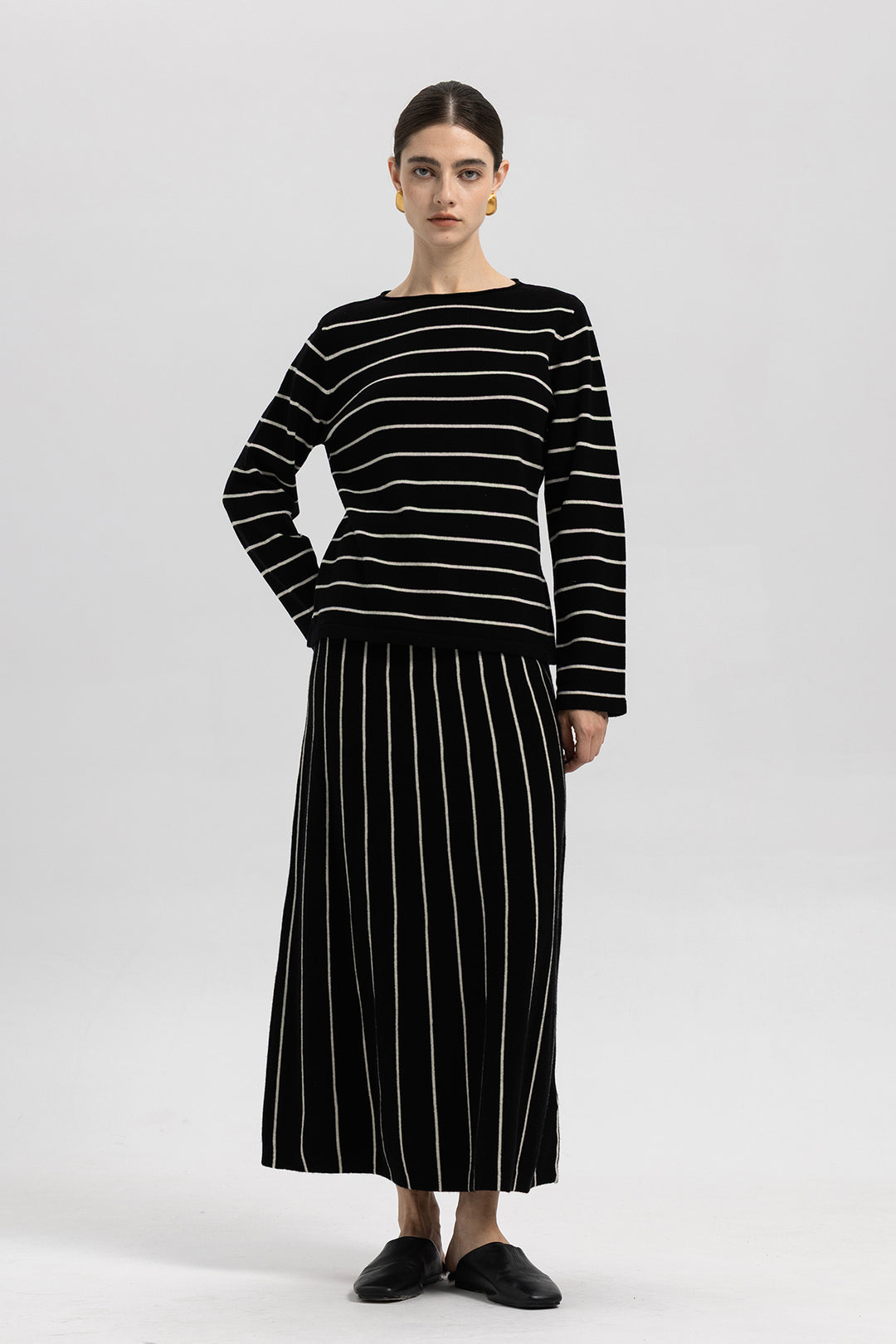 Alba Classic Stripe Wool Set