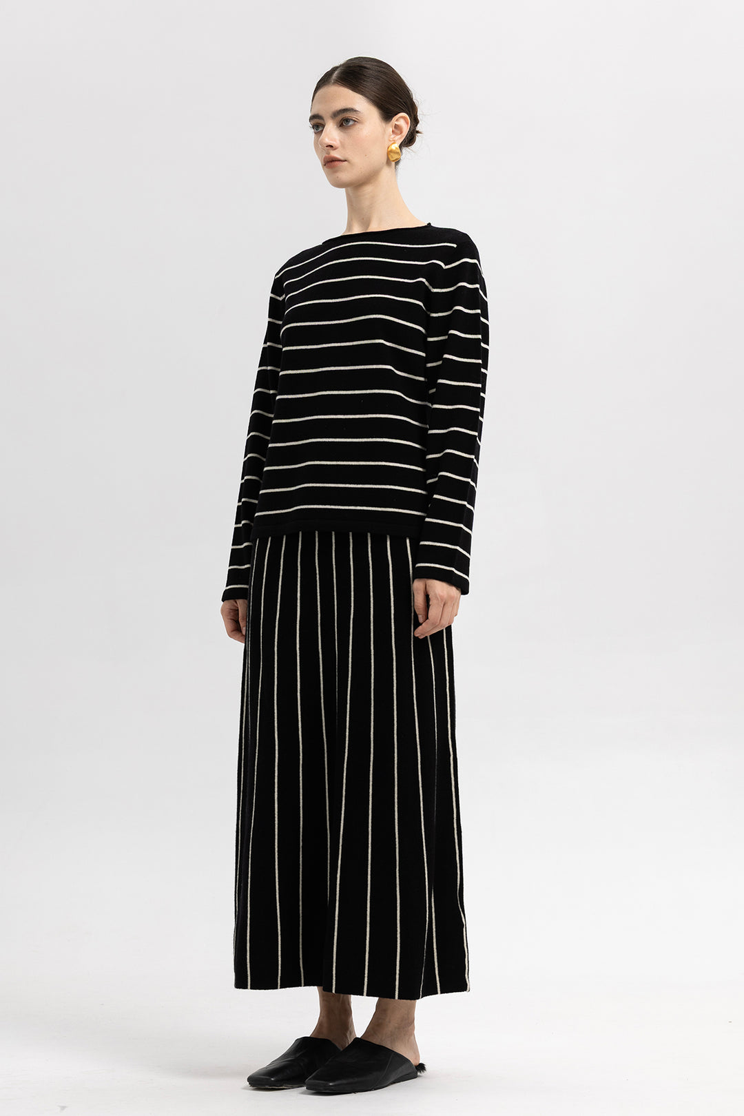 Alba Classic Stripe Wool Set