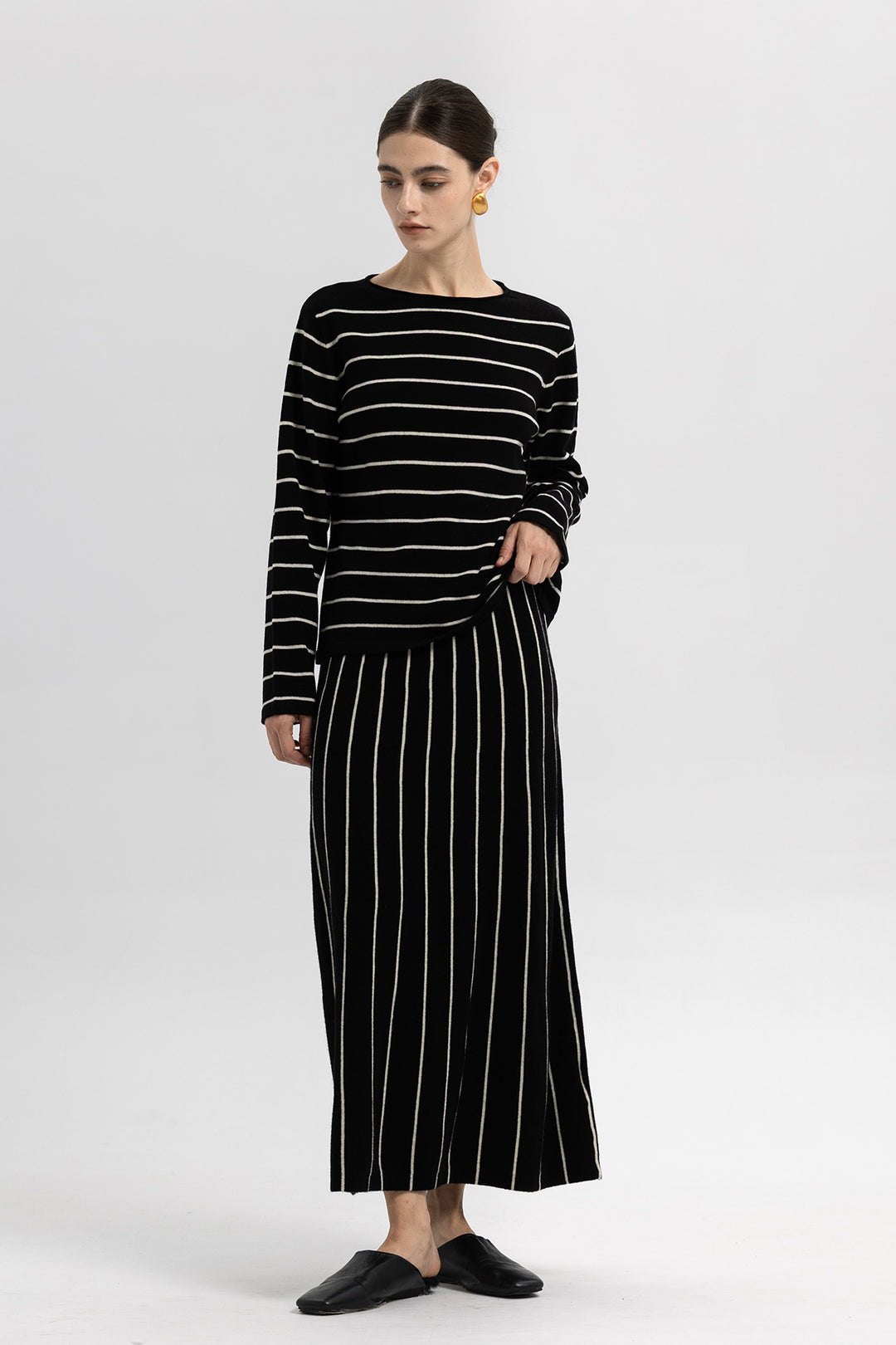 Alba Classic Stripe Wool Set