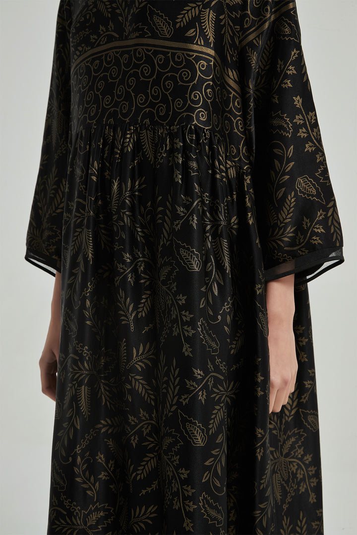 Vestido de seda elegante e aconchegante com decote em V e estampa retrô - PRETO