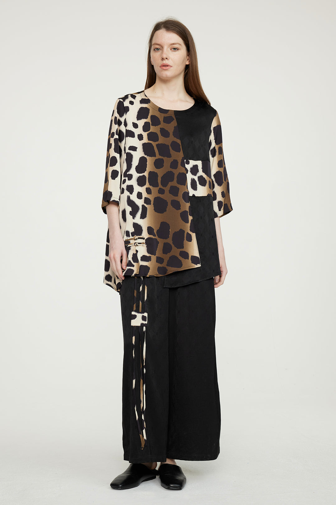 Conjunto Cissi Leopard Seda Dois