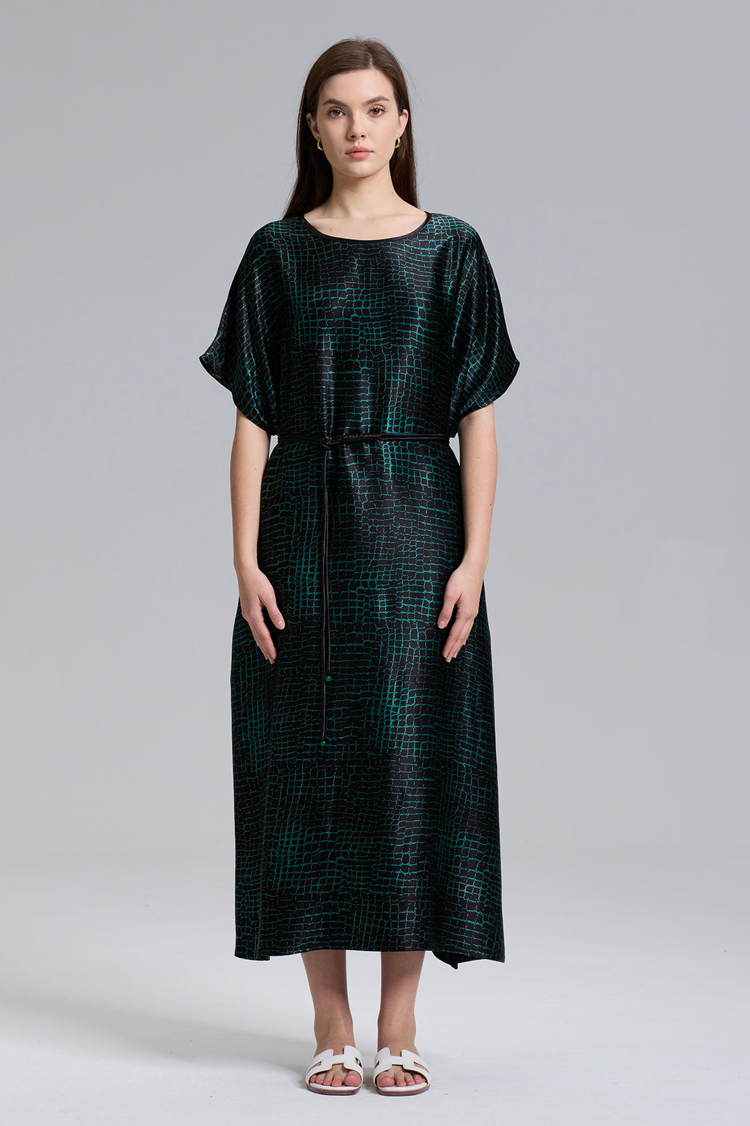 Lucia Elegant Short Sleeve Dress