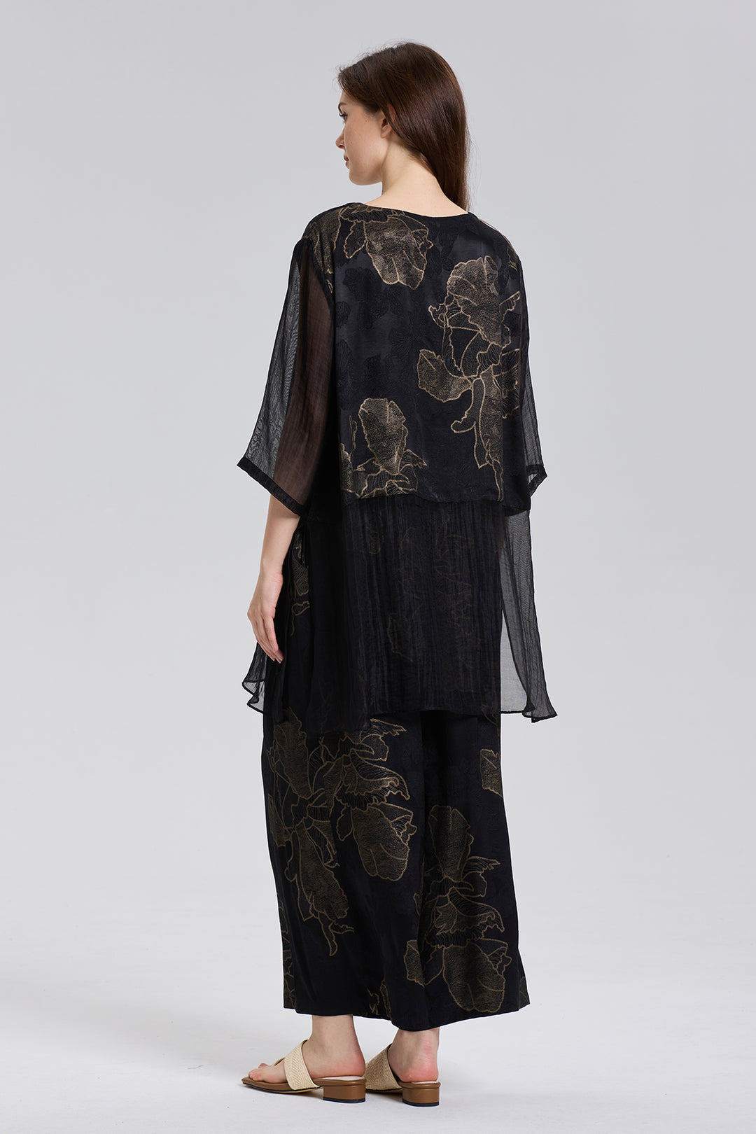 Byron V-Neck Mesh Splice Silk Two Set