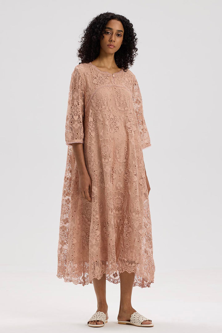 Christa Lace maxi Dress