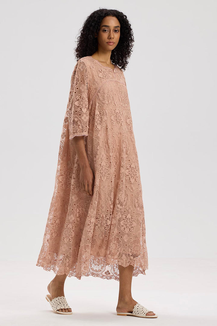 Christa Lace maxi Dress