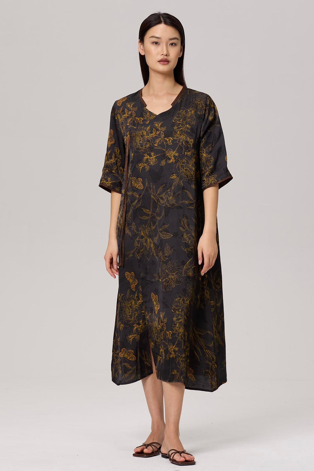 Sakura V-Neck Print Dress