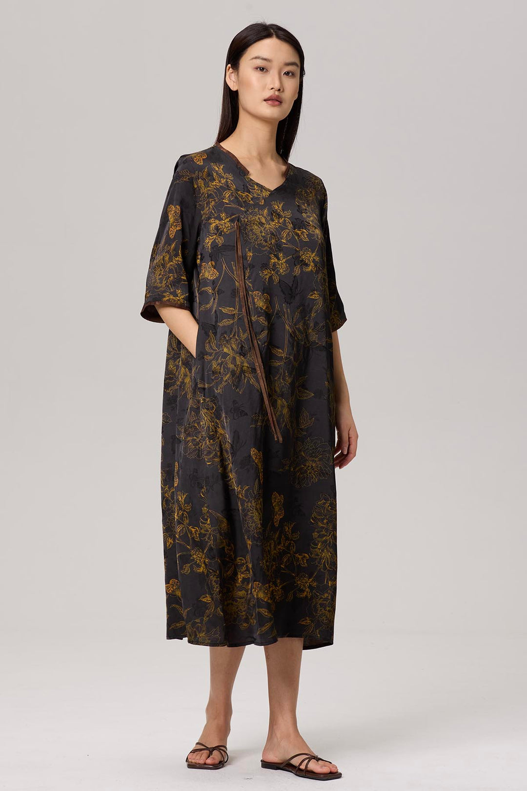 Sakura V-Neck Print Dress