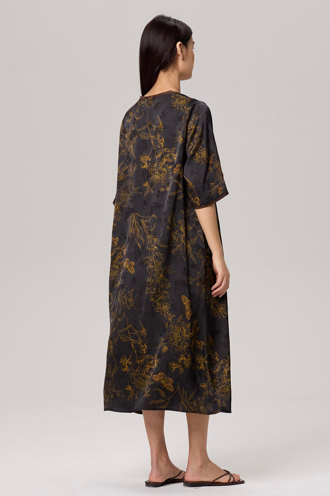 Sakura V-Neck Print Dress