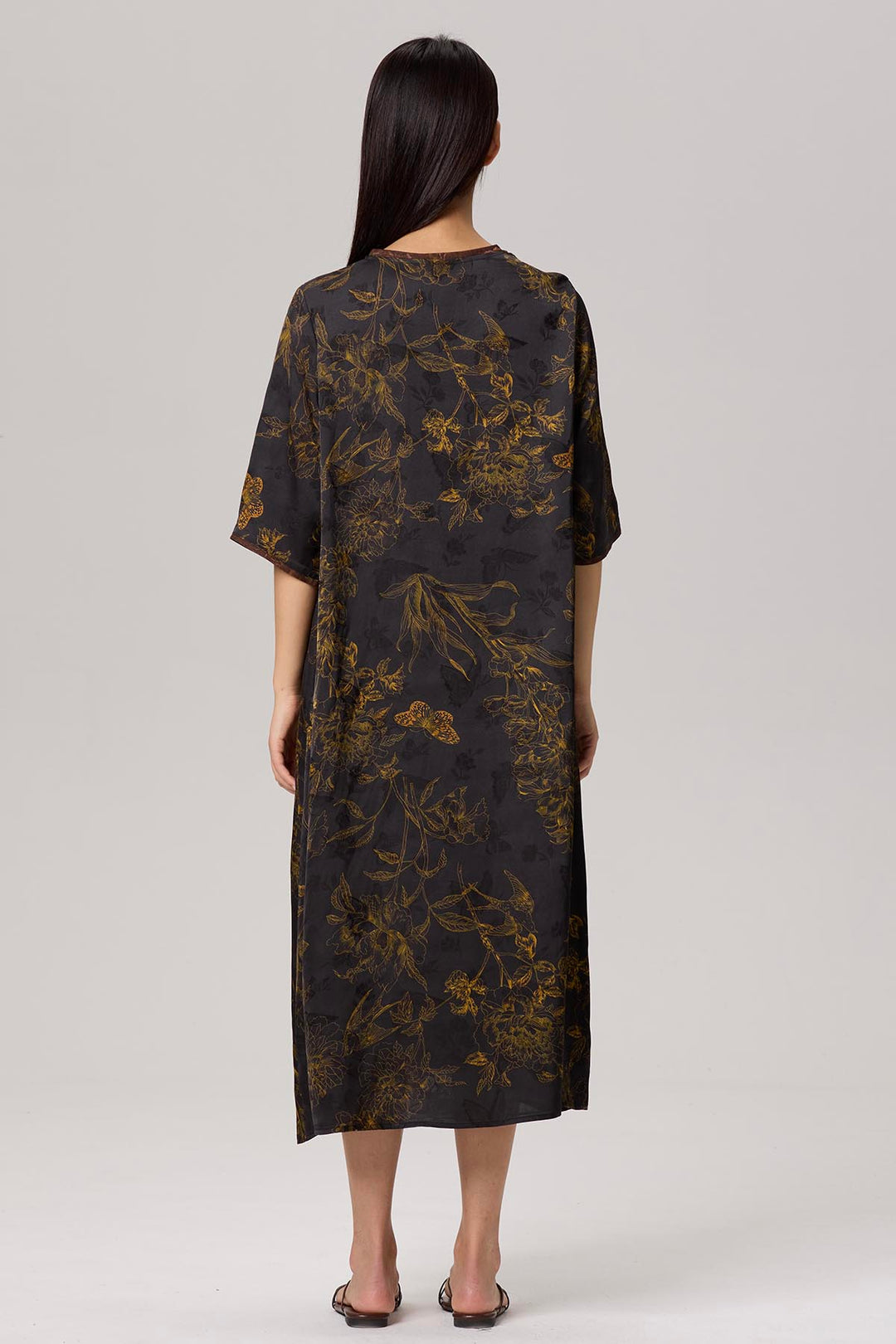 Sakura V-Neck Print Dress