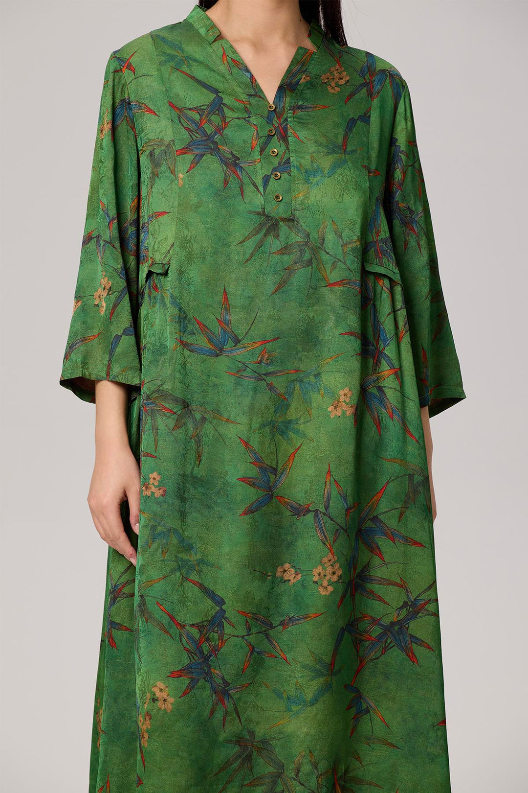 Cammy V-Neck Print Dress