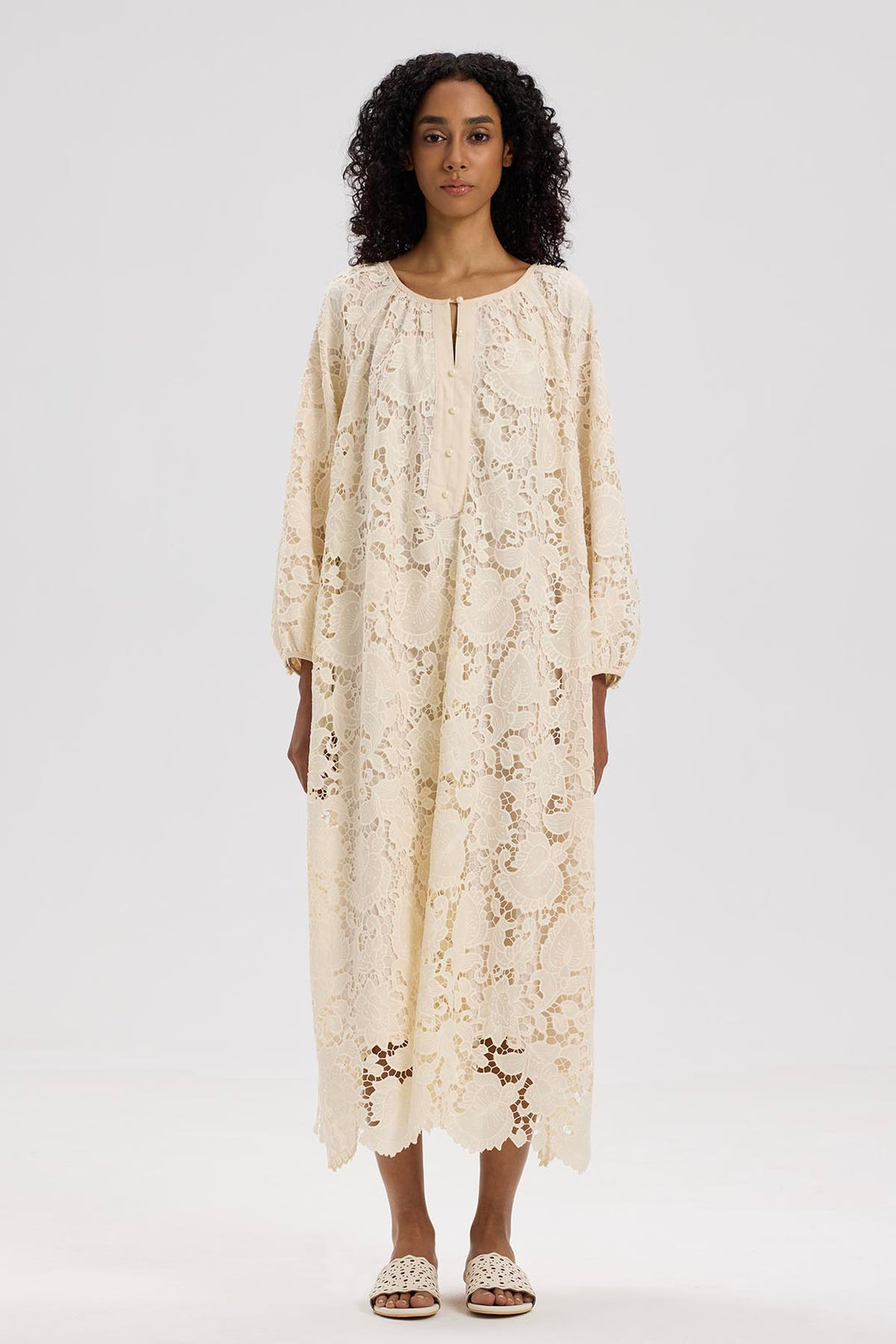 Stephanie Lace Maxi Dress