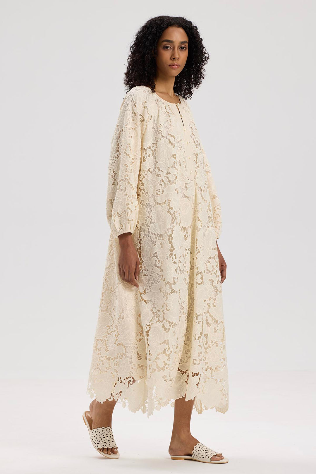 Stephanie Lace Maxi Dress