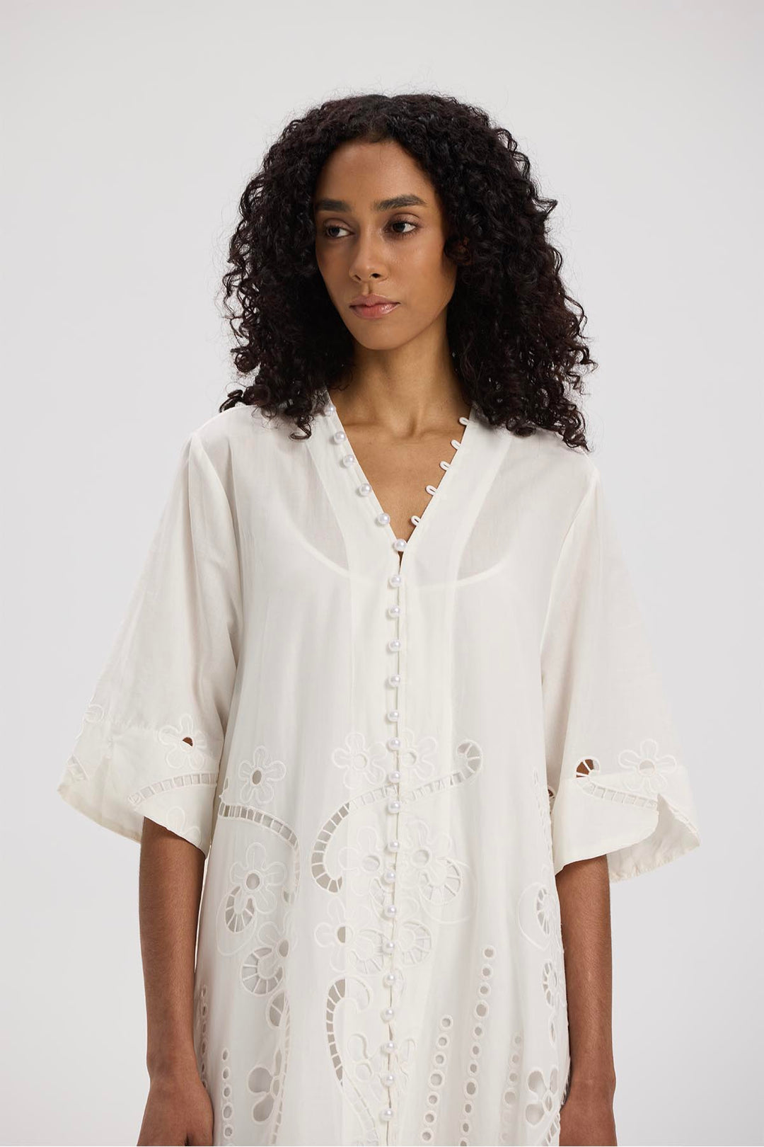 Mae V-Neck Maxi Lace Dress