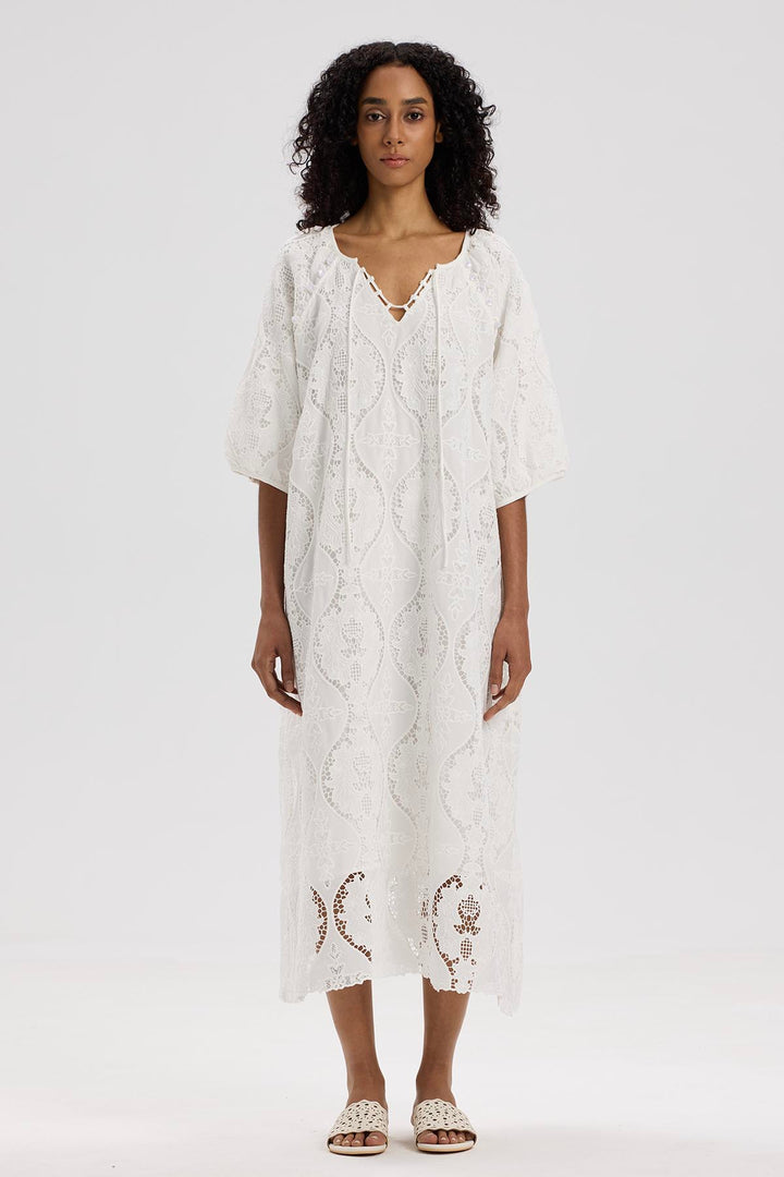 Eole Short Sleeve Lace Dress