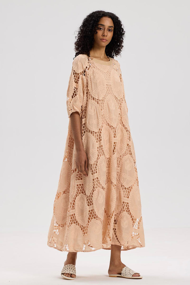 Sara Short Sleeve Lace Dress