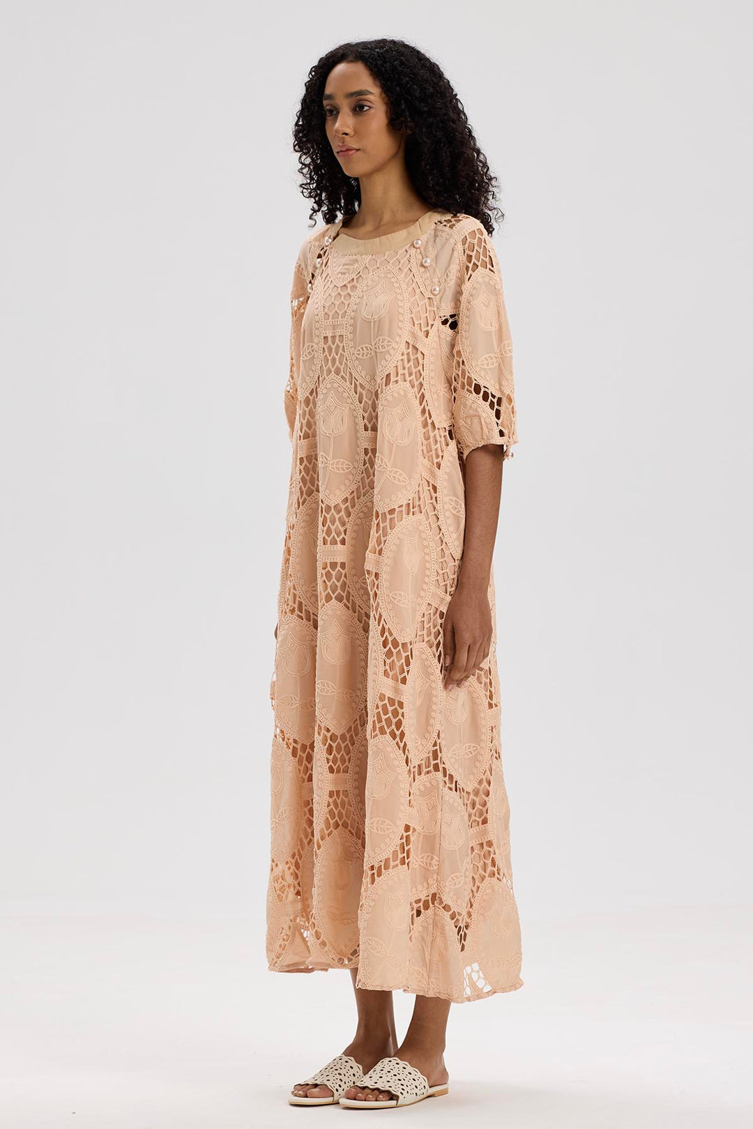 Sara Short Sleeve Lace Dress