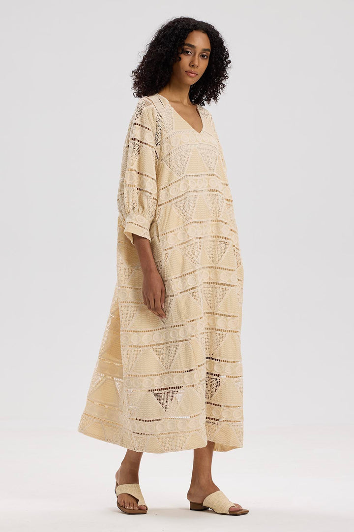 Paloma V-Neck Embroidery Casual Maxi Dress