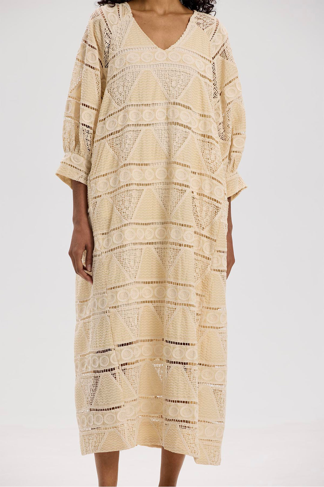 Paloma V-Neck Embroidery Casual Maxi Dress