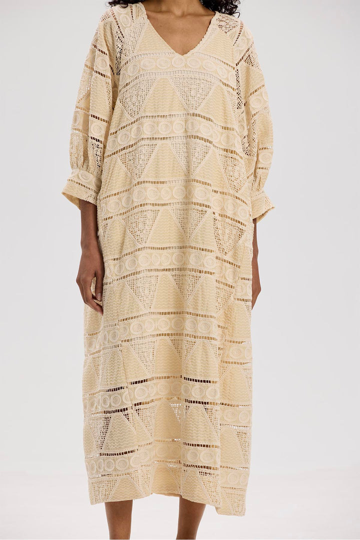 Paloma V-Neck Embroidery Casual Maxi Dress