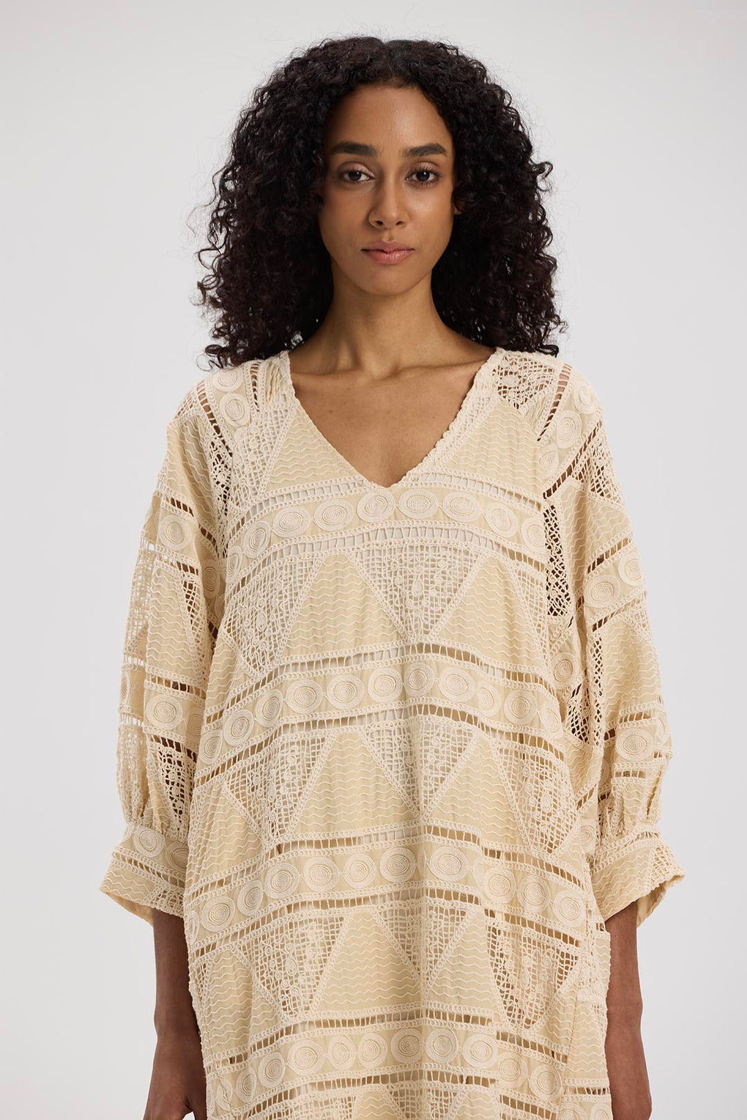 Paloma V-Neck Embroidery Casual Maxi Dress