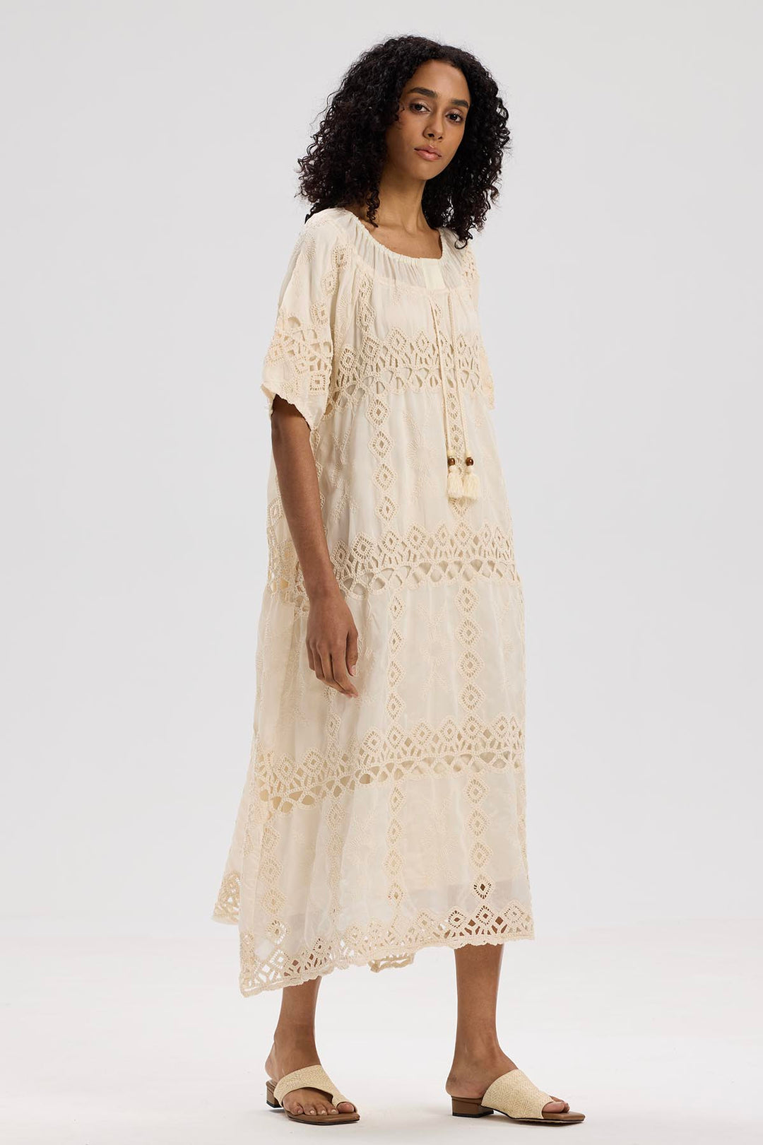 Louise Short Sleeve Lace Dress