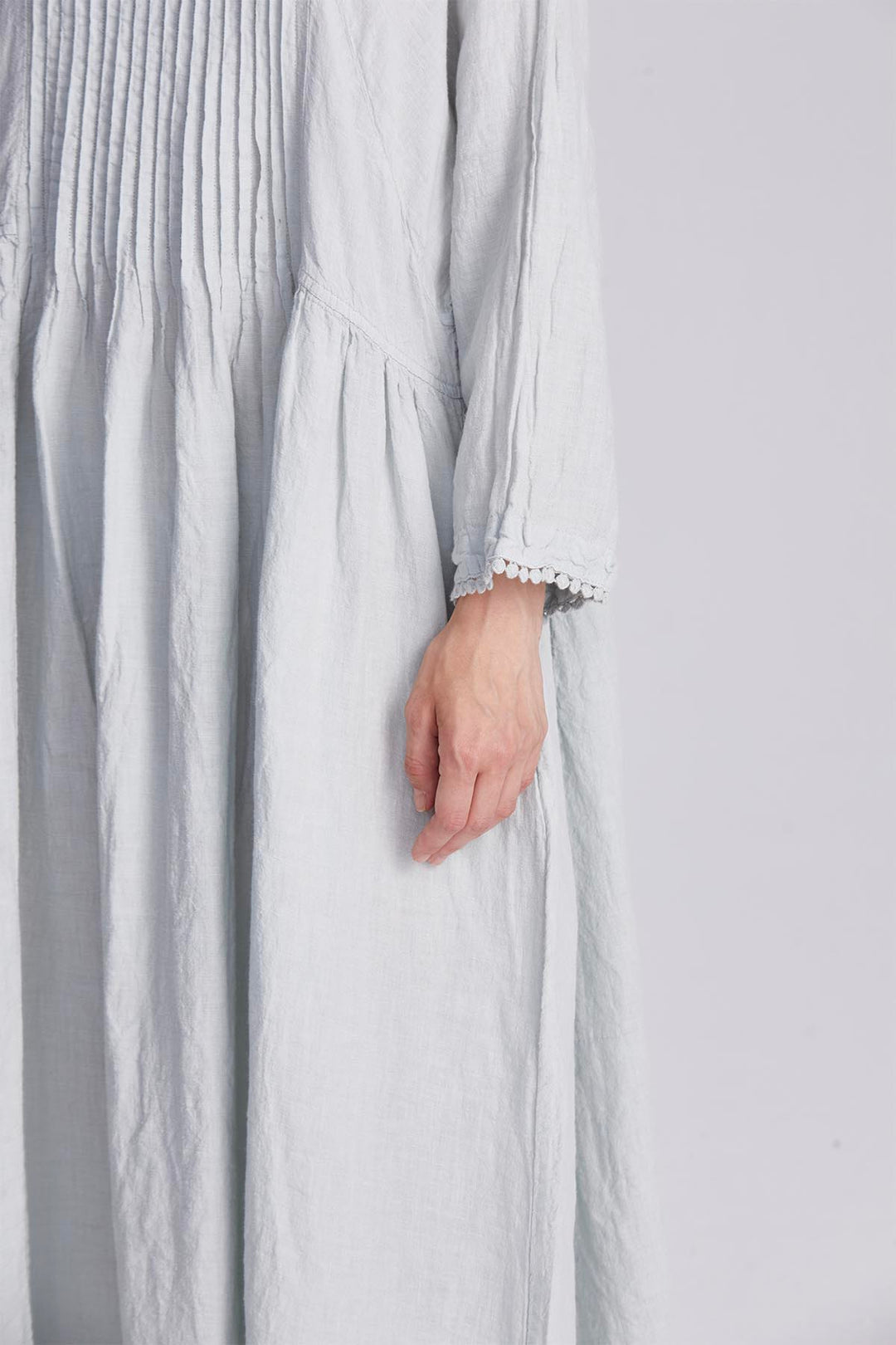 Elara Linen Dress