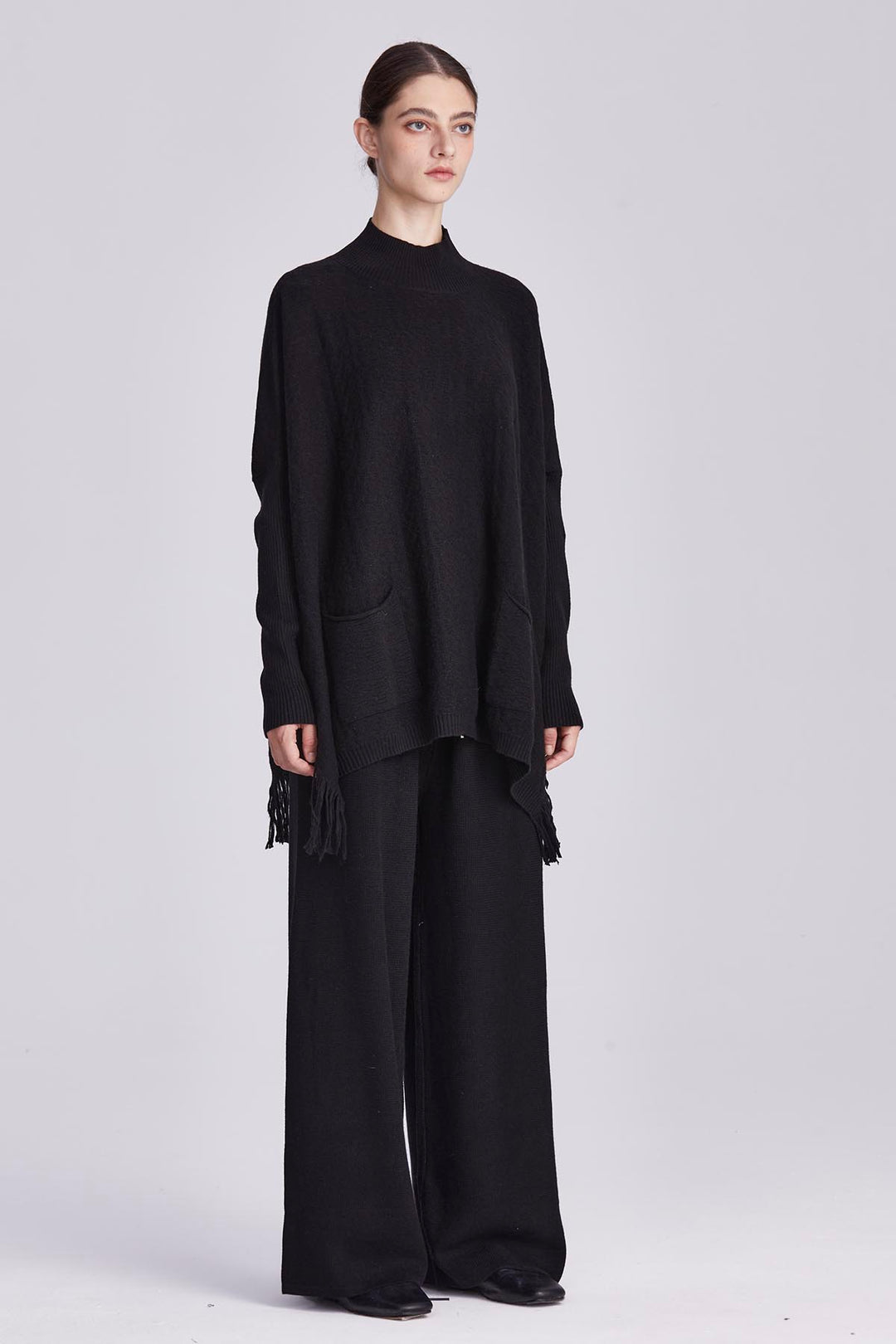 Celeste Knit Tassel Set