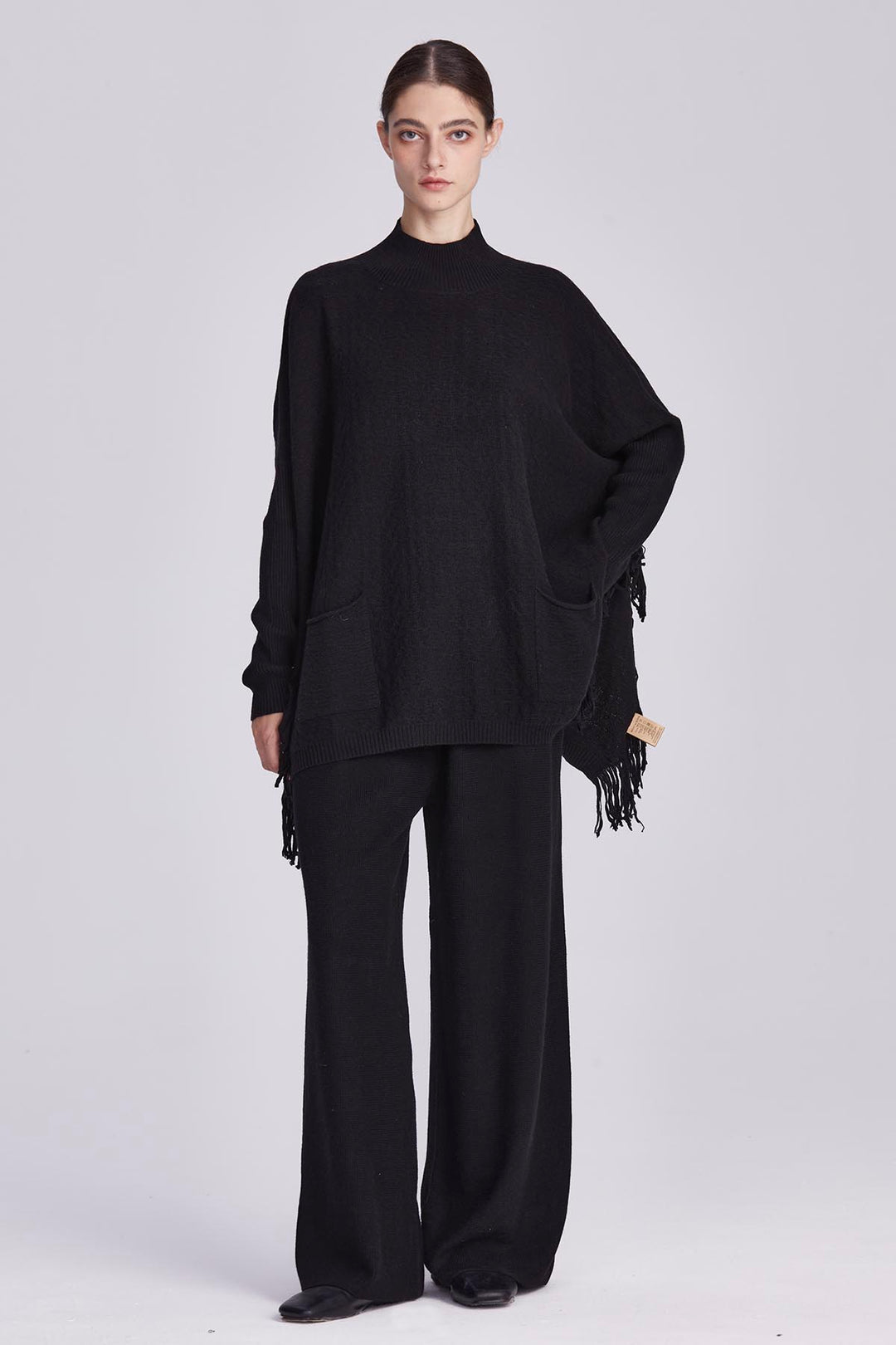 Celeste Knit Tassel Set