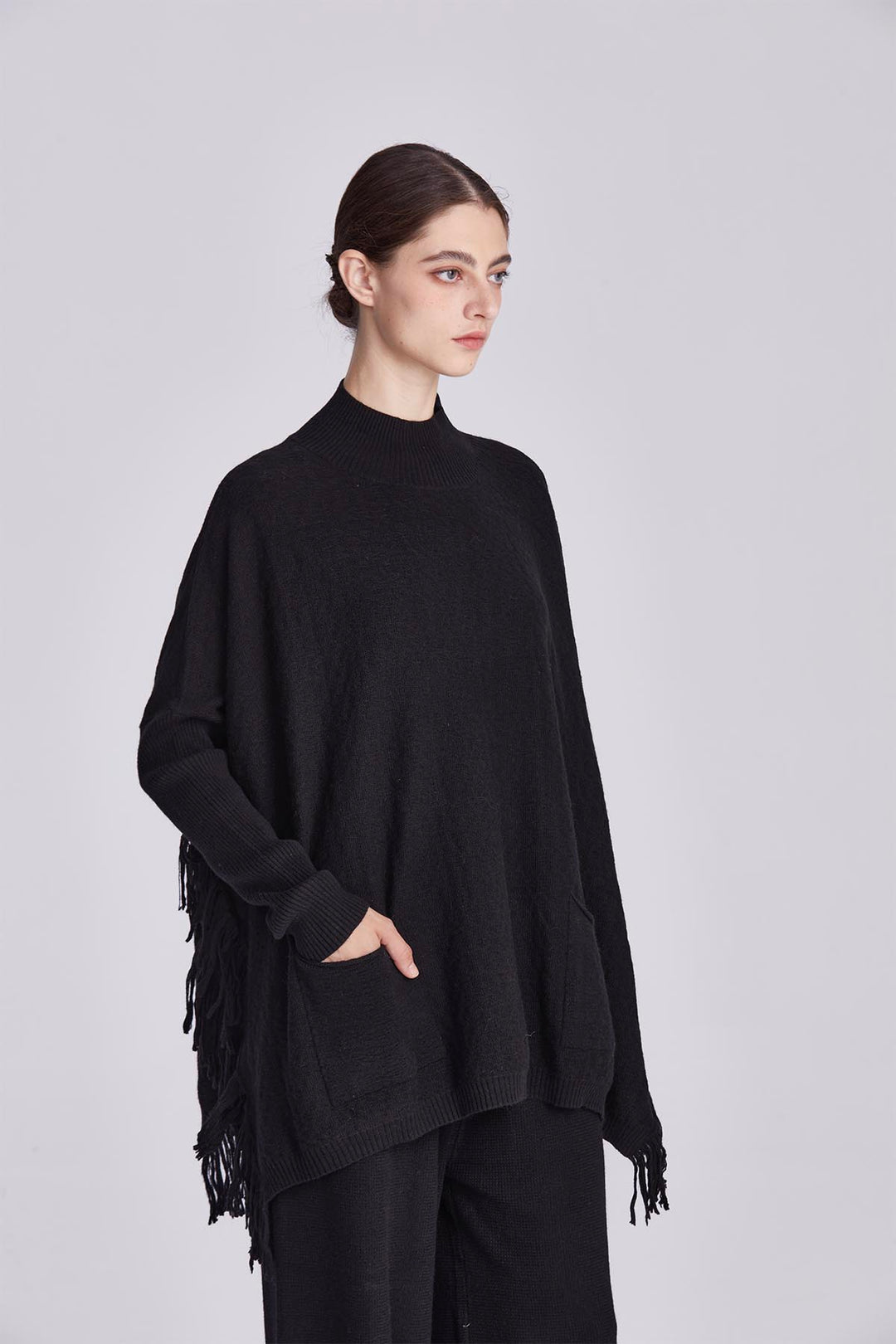 Celeste Knit Tassel Set