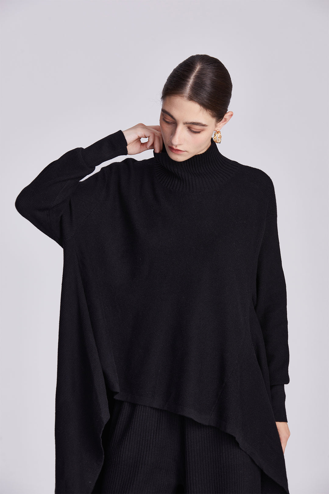 Leonora Irregular Knit Set