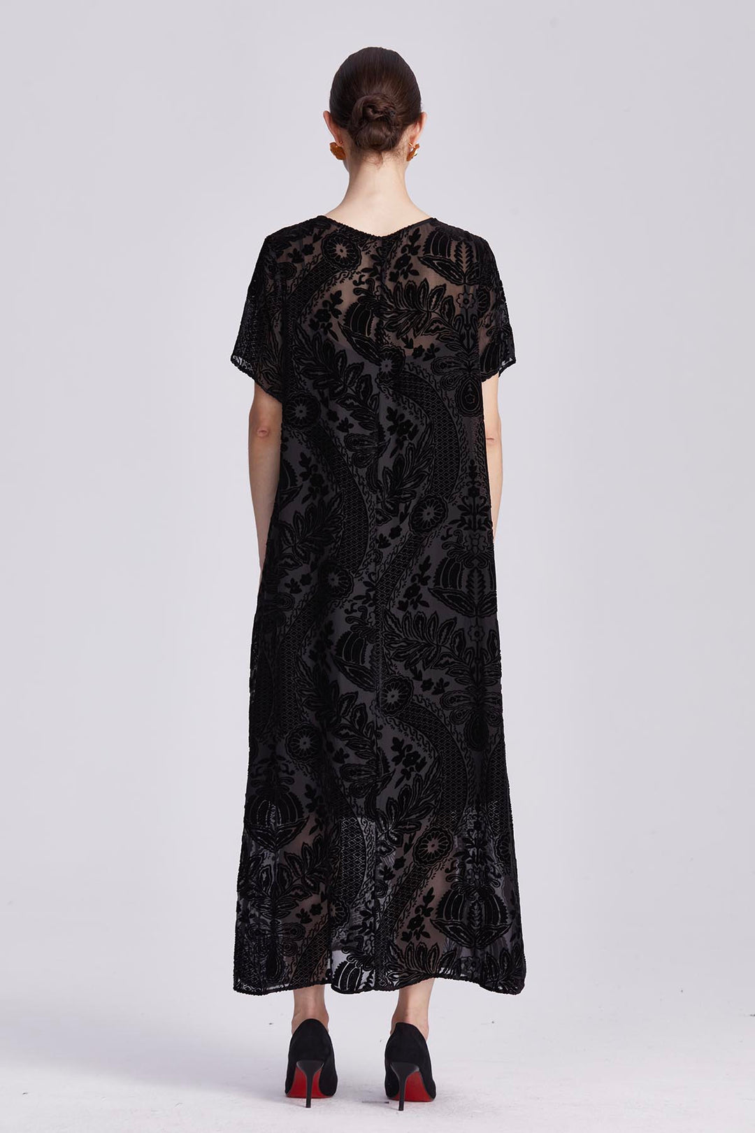 Leocadia Velvet Dress with Floral Motifs