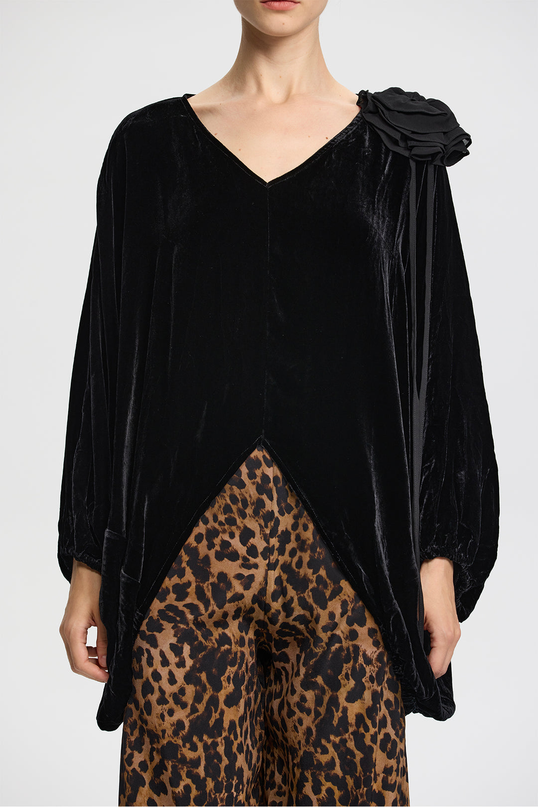 Lyra 3D Flower Velvet Top