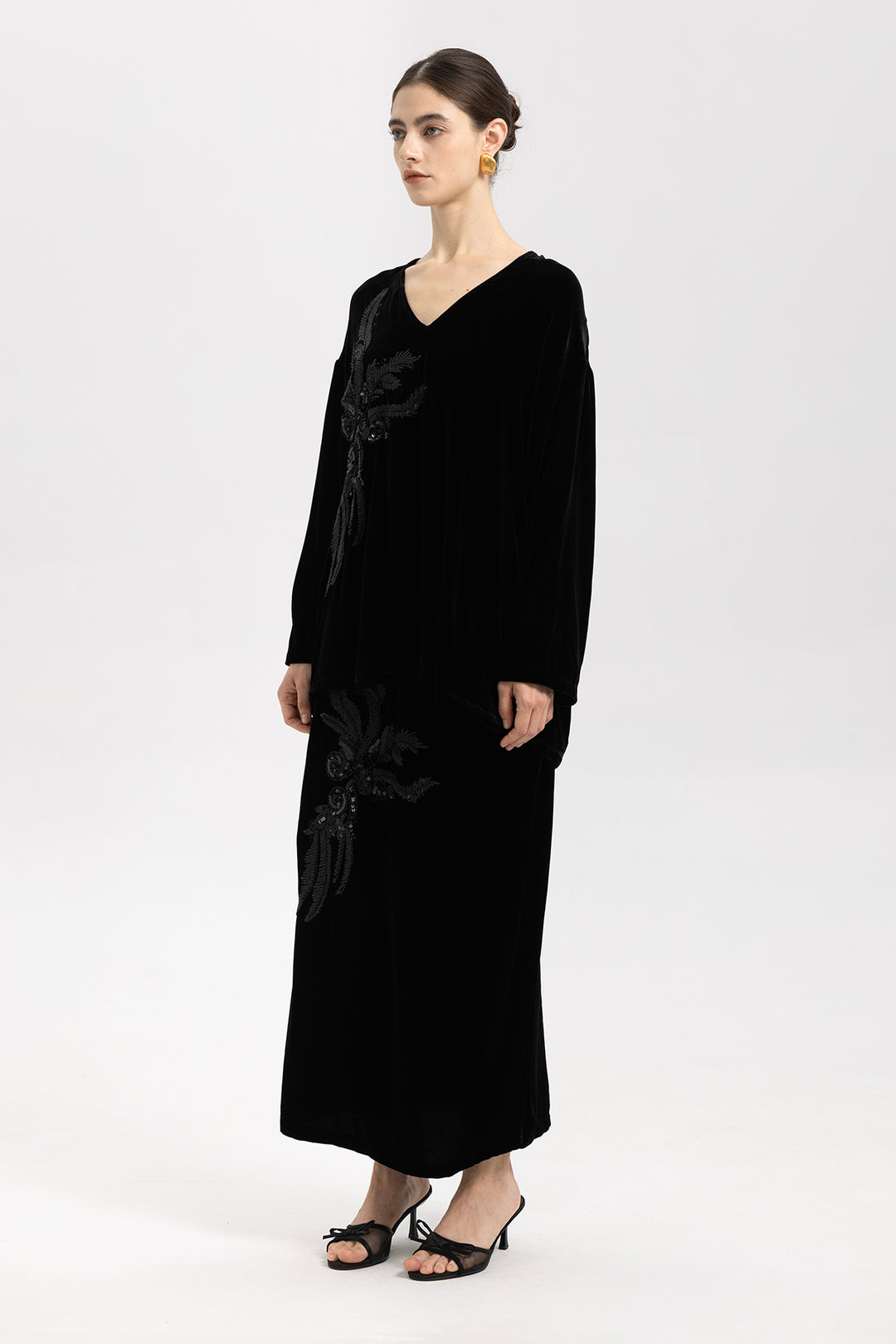 Farah Beaded Velvet Two Piece Set