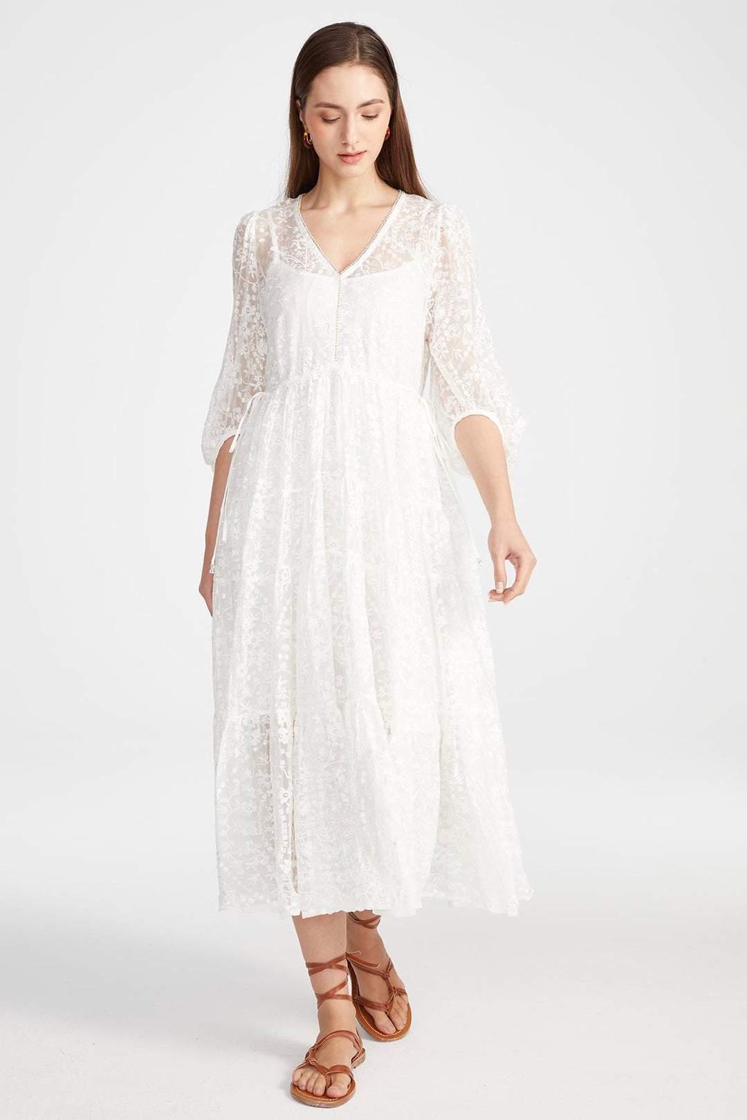 Riya Lace Dress in White
