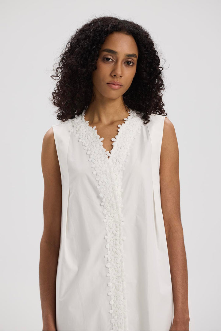 Saskia Sleeveless White Cotton Dress