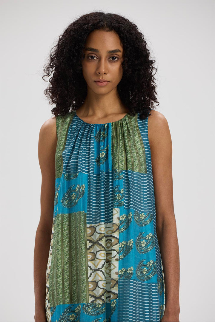 Heiress Sleeveless Print Dress