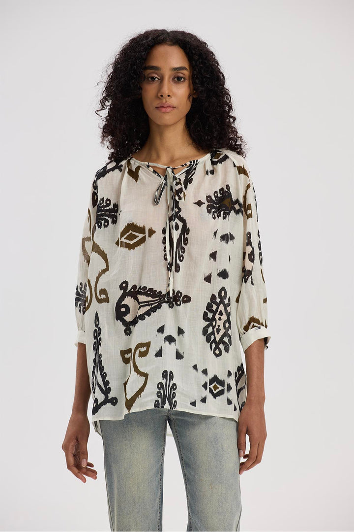 Evadne Long Sleeve Print Shirt