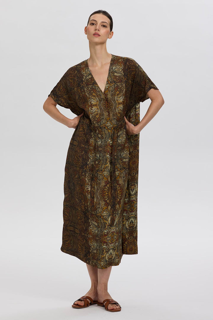 Maddie V Neck Retro Print Dress