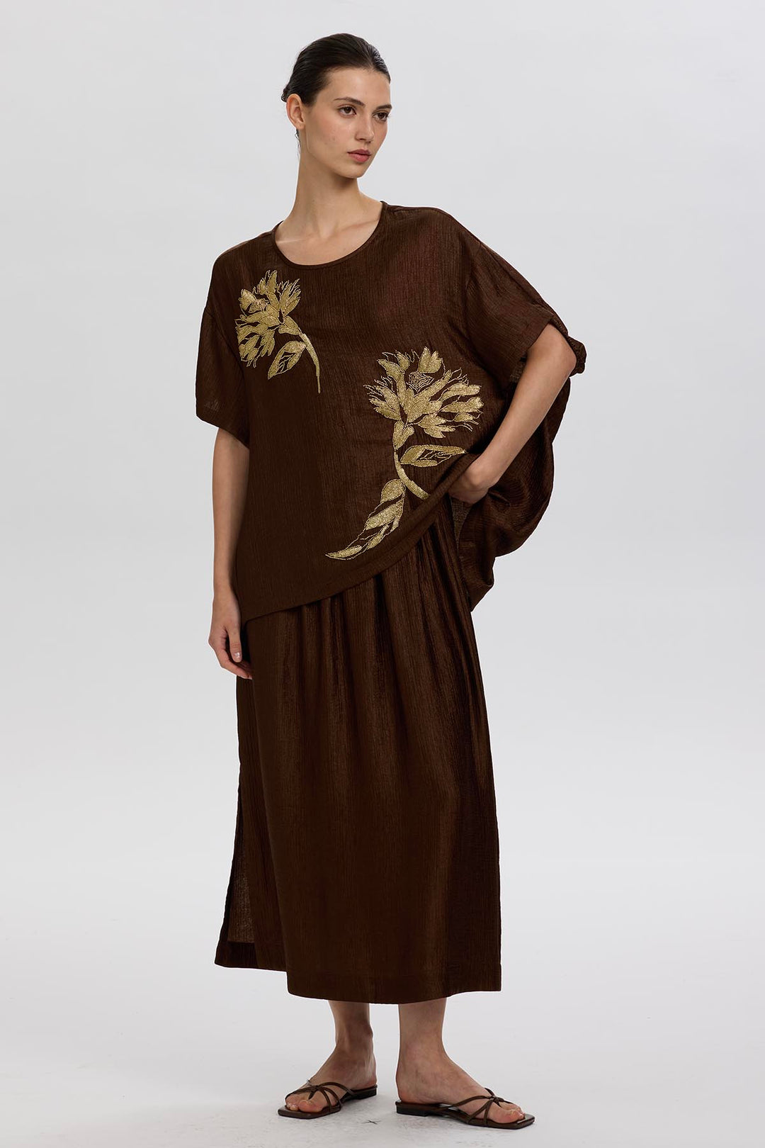 Anaya Short Sleeve Handmade Beading Set