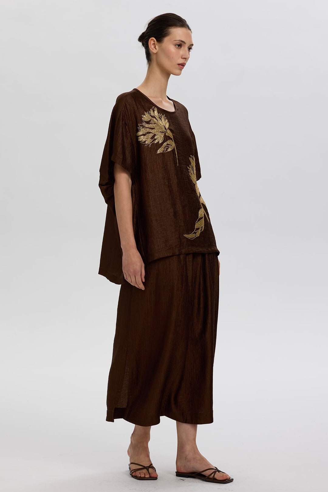 Anaya Short Sleeve Handmade Beading Set