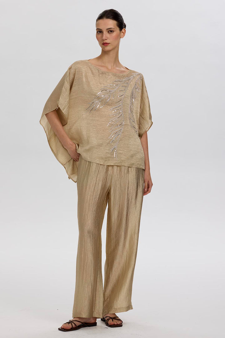 Anaya Short Sleeve Handmade Beading Set