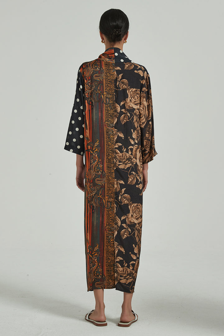 Gemütliches, elegantes Retro-Kleid mit Polka Dot-Blumendruck