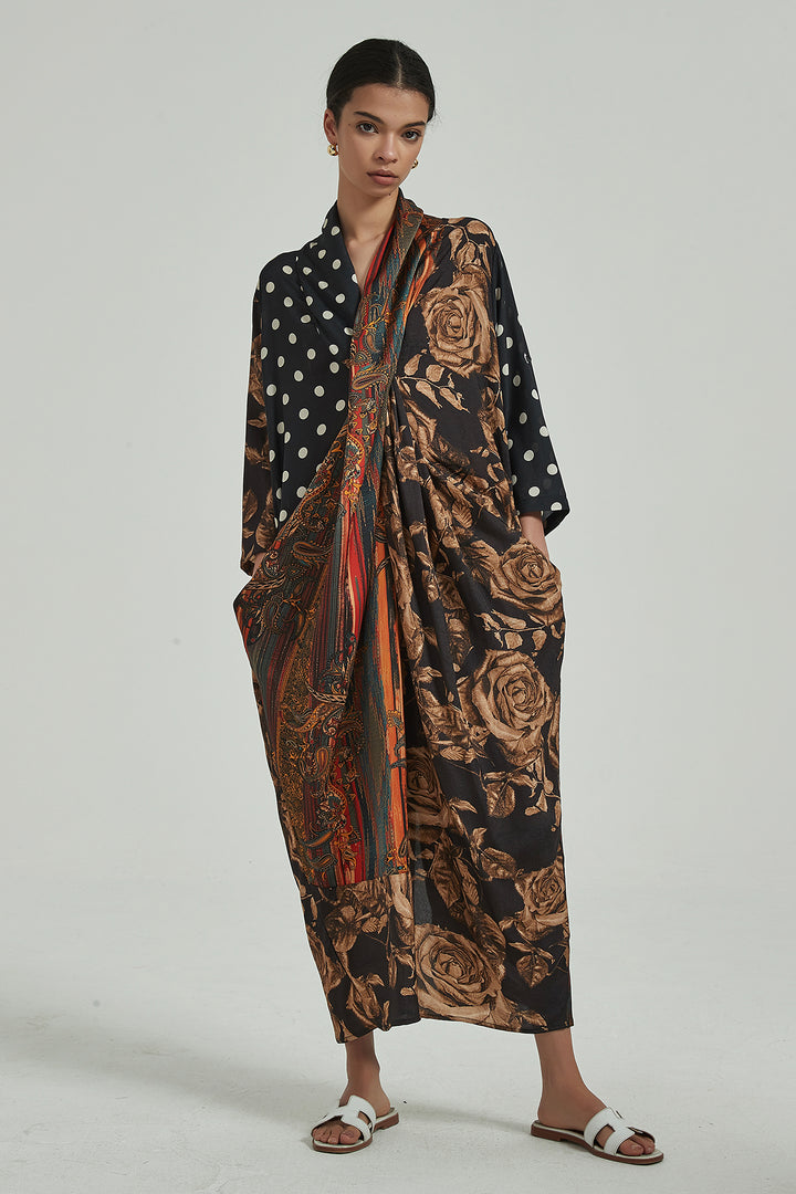 Gemütliches, elegantes Retro-Kleid mit Polka Dot-Blumendruck