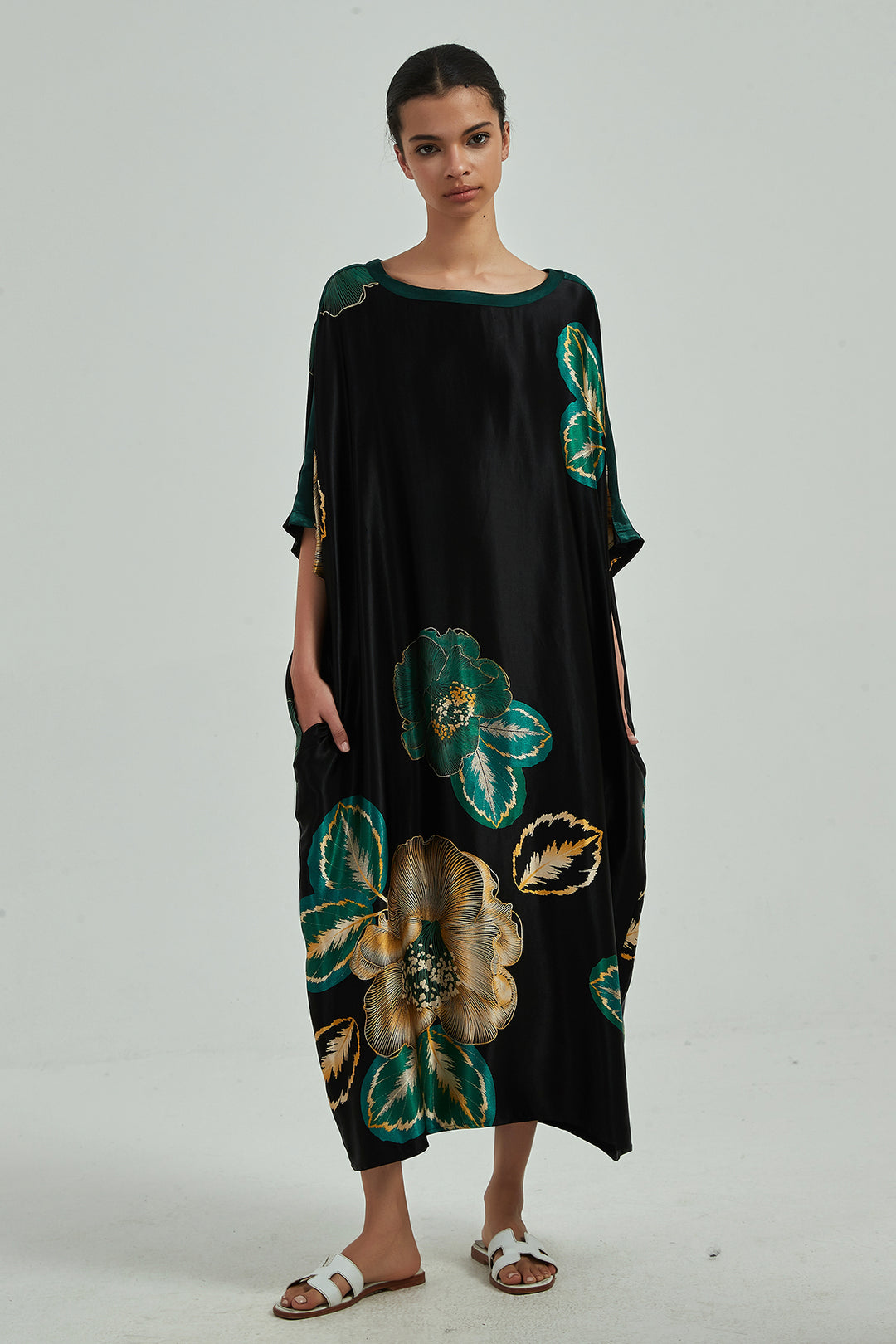 Robe longue confortable en soie à imprimé floral