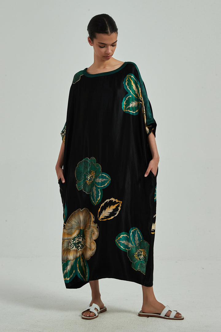 Robe longue confortable en soie à imprimé floral